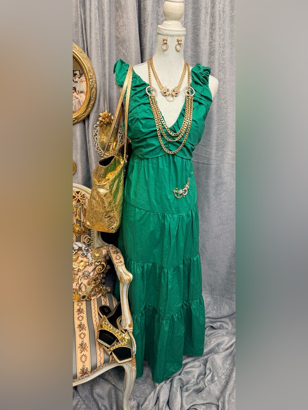 Emerald Romance Maxi Dress - Picture 2 of 7